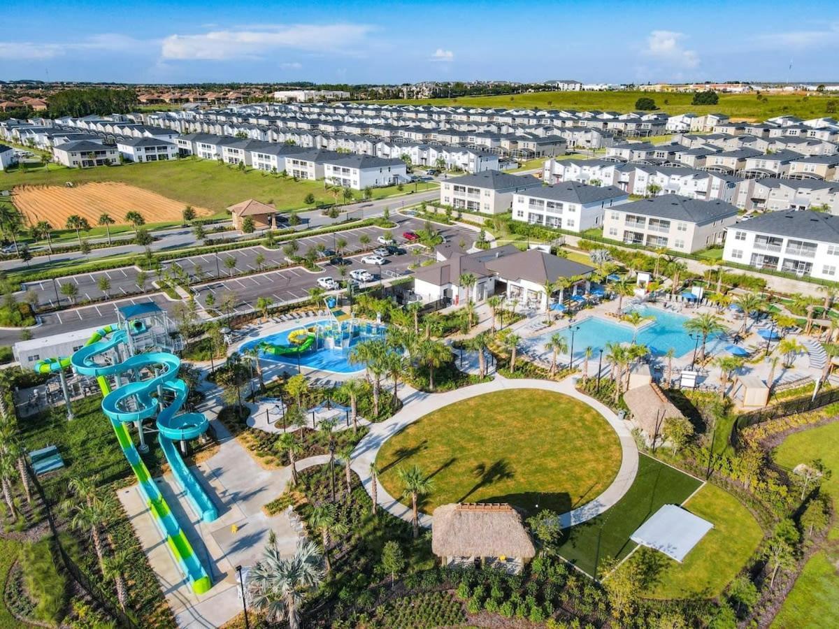 Superb Thematic 2Br Condo With 2 Clubhouses Kissimmee Zewnętrze zdjęcie