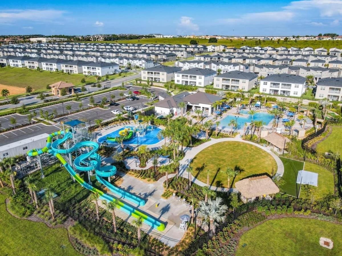Superb Thematic 2Br Condo With 2 Clubhouses Kissimmee Zewnętrze zdjęcie